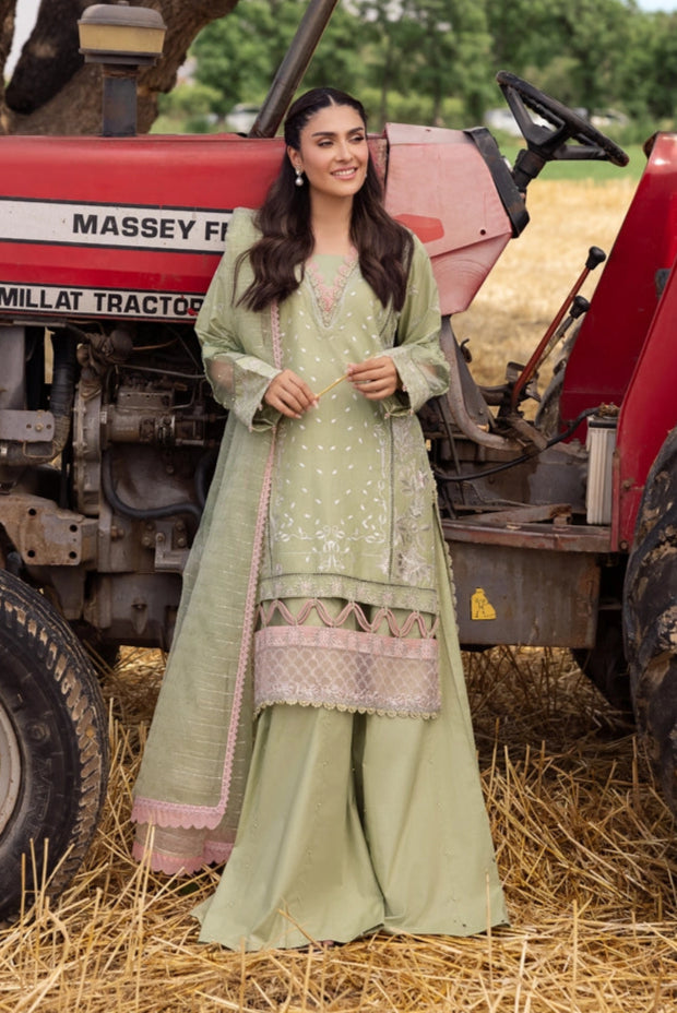 Ayeza Khan Heer Mummy & Me Ladies Chikan Embroidered Eid Outfit AL1026