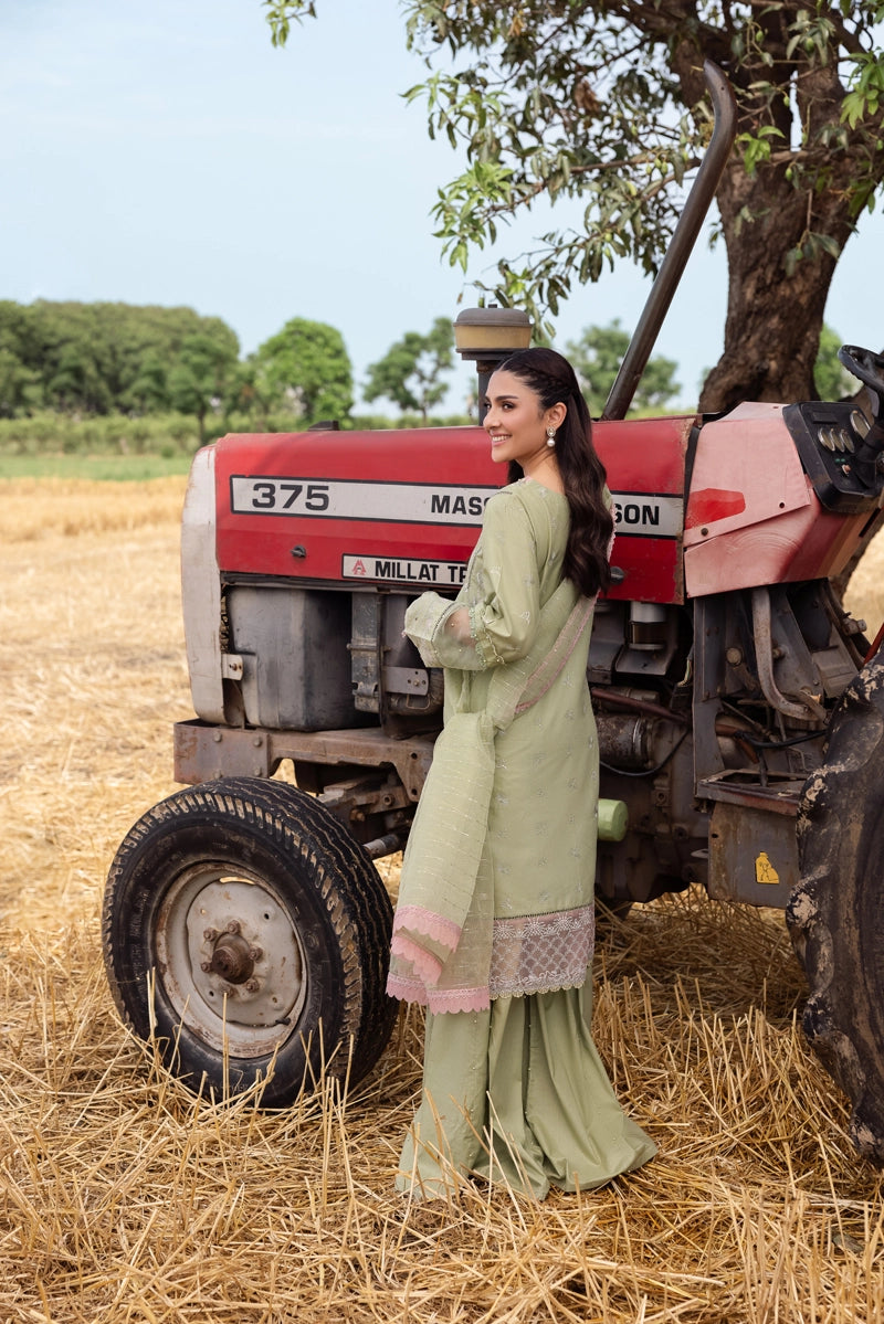 Ayeza Khan Heer Mummy & Me Ladies Chikan Embroidered Eid Outfit AL1026