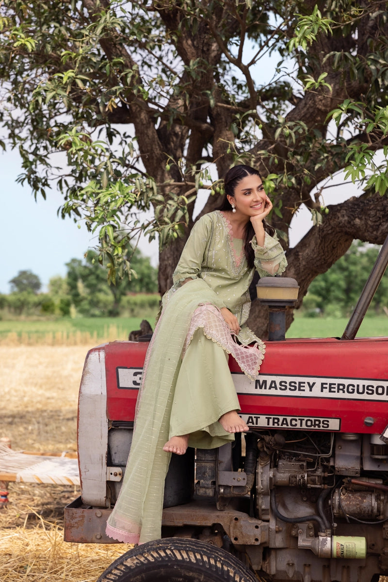 Ayeza Khan Heer Mummy & Me Ladies Chikan Embroidered Eid Outfit AL1026