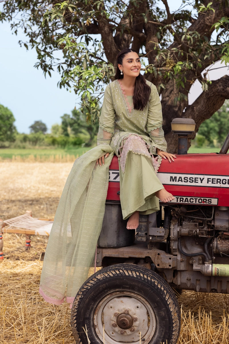 Ayeza Khan Heer Mummy & Me Ladies Chikan Embroidered Eid Outfit AL1026