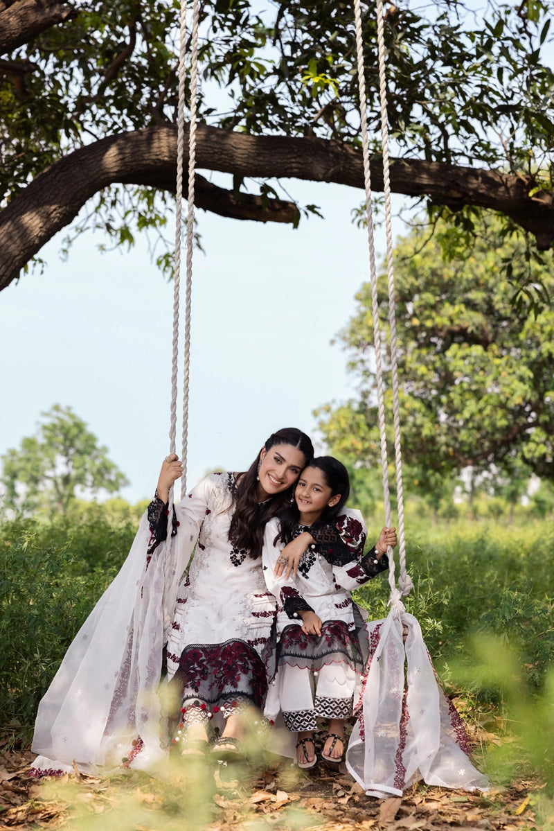 Ayeza khan Heer Mummy & Me Girls Chikan Embroidered Eid Outfit AL1029K