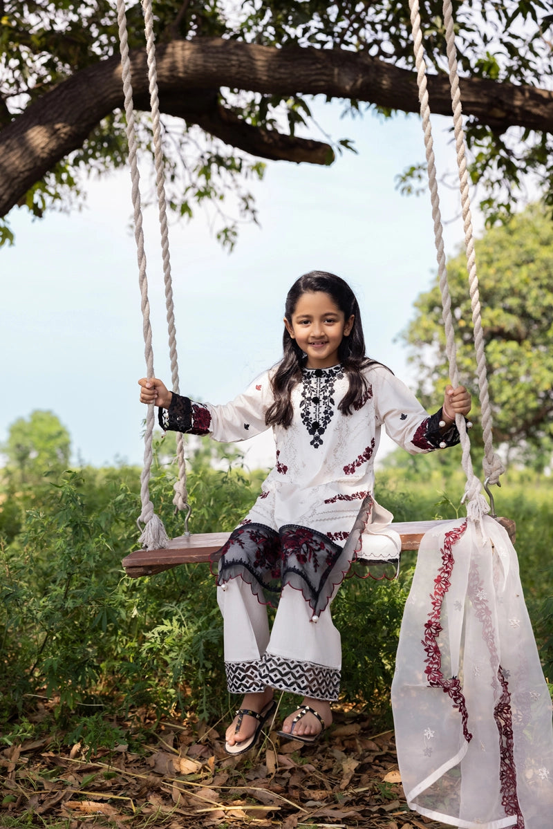 Ayeza khan Heer Mummy & Me Girls Chikan Embroidered Eid Outfit AL1029K