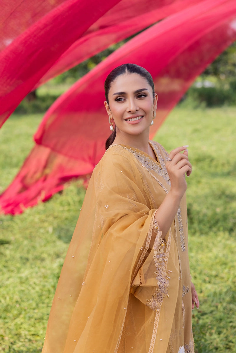 Ayeza Khan Heer Mummy & Me Ladies Chikan Embroidered Eid Outfit AL1027