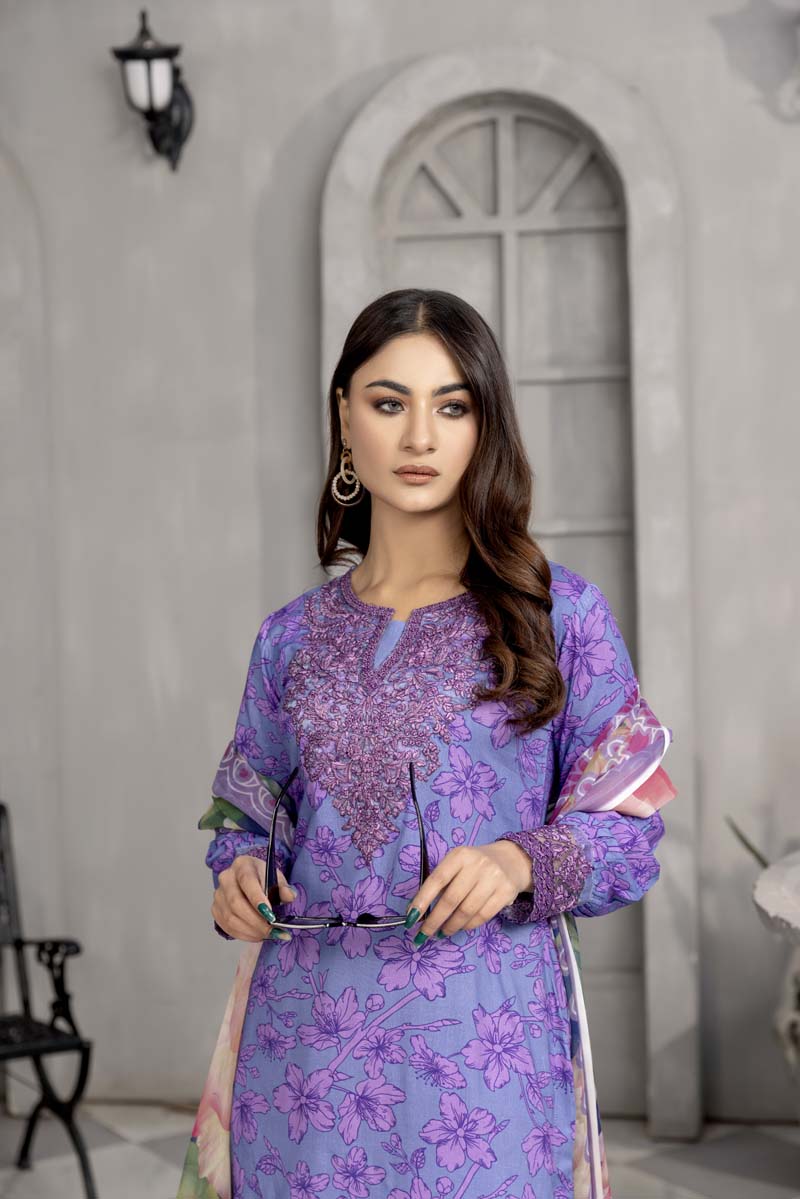 Nisa Linen Embroidered Eid 3 Piece Suit With Chiffon Dupatta MC03 - Desi Posh