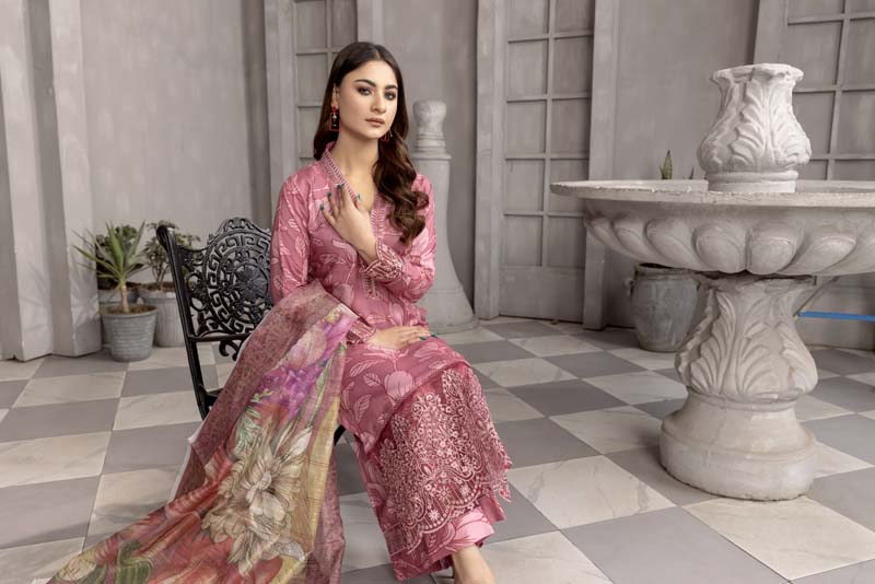 Nisa Linen Embroidered Eid 3 Piece Suit With Chiffon Dupatta MC01 - Desi Posh