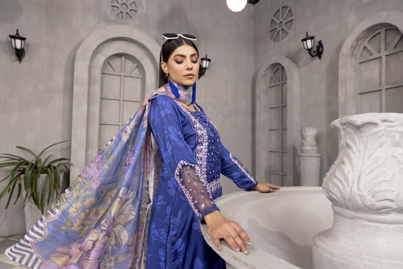 Nisa Linen Embroidered Eid 3 Piece Suit With Chiffon Dupatta MC05 - Desi Posh