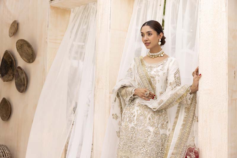 Imrozia Premium Inspired Embroidered 3 Piece Wedding Cream Gharara Outfit