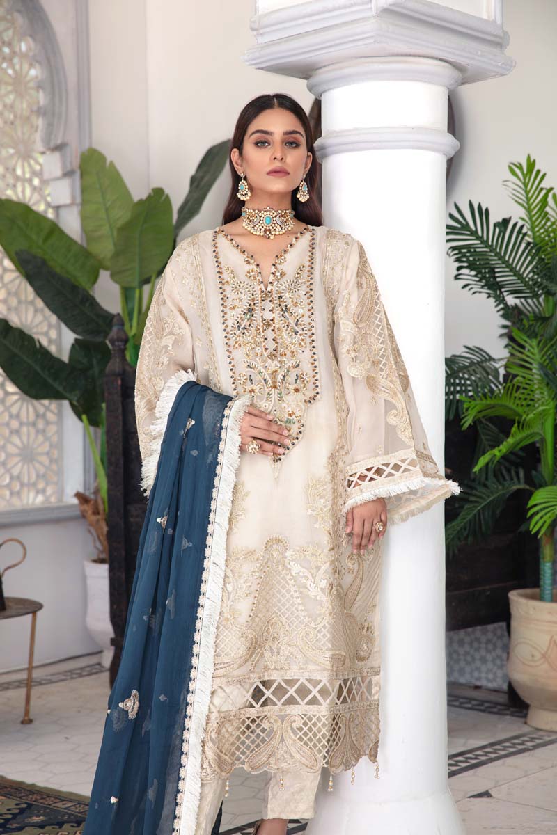 Aroosh Luxury Embroidered Ivory 3 Piece Wedding Outfit - Desi Posh