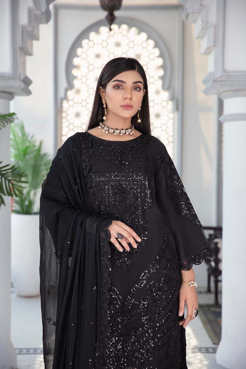 Aroosh Luxury Embroidered Black 3 Piece Wedding Outfit - Desi Posh