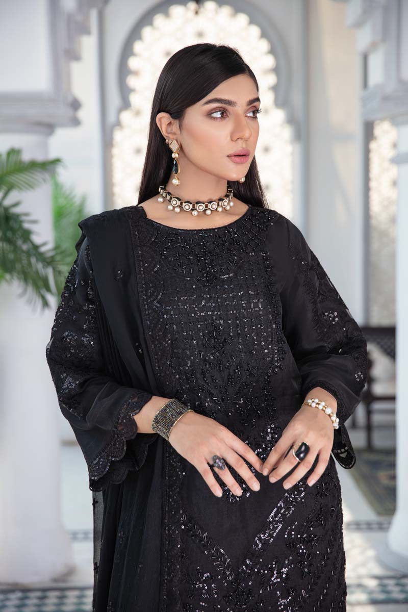 Aroosh Luxury Embroidered Black 3 Piece Wedding Outfit - Desi Posh