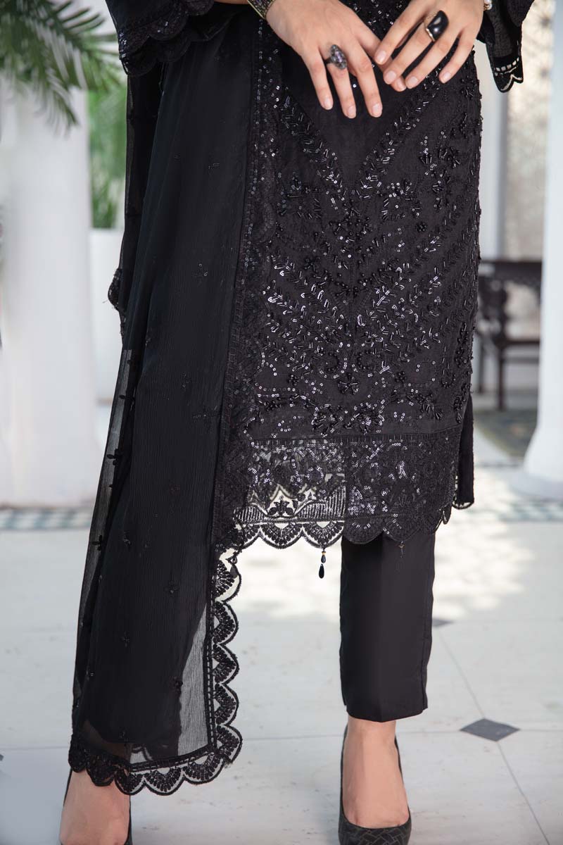 Aroosh Luxury Embroidered Black 3 Piece Wedding Outfit - Desi Posh