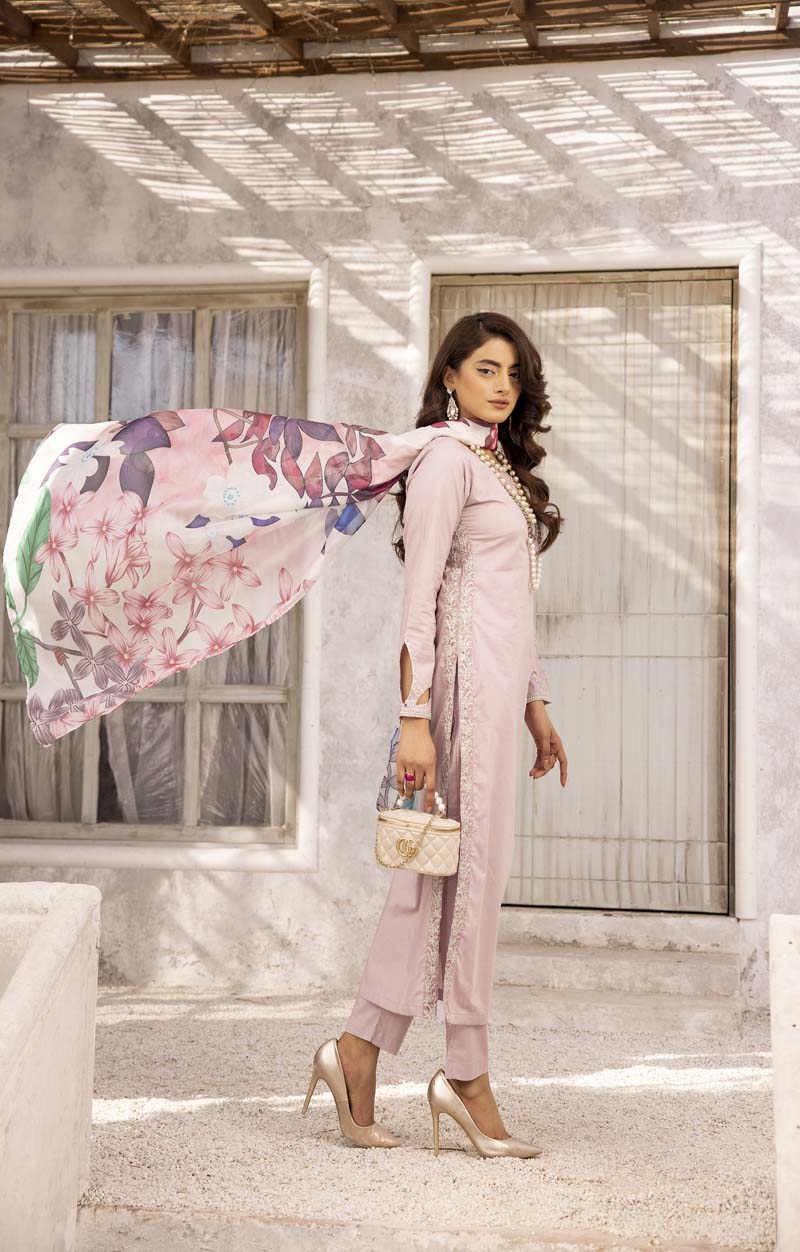 Nakhra 3 Piece Lilac Suit with Digital Print Silk Dupatta MNZ05 - Desi Posh