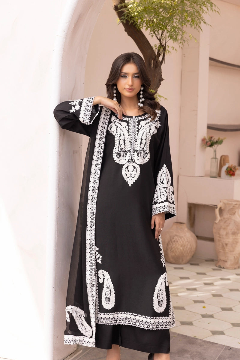Almila Winter Linen Collection Black 3 Piece Suit With Chiffon Dupatta