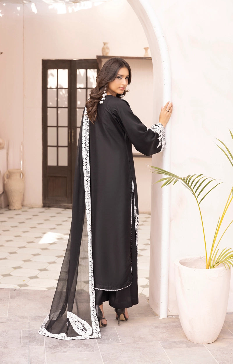 Almila Winter Linen Collection Black 3 Piece Suit With Chiffon Dupatta