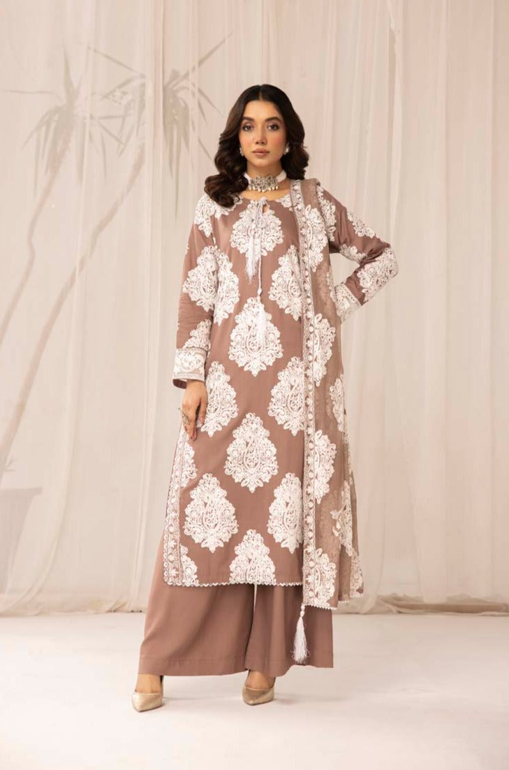 Jannat Mocha Linen Embroidered 3 Piece Suit With Chiffon Dupatta - Desi Posh