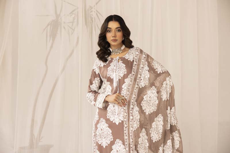 Jannat Mocha Linen Embroidered 3 Piece Suit With Chiffon Dupatta - Desi Posh