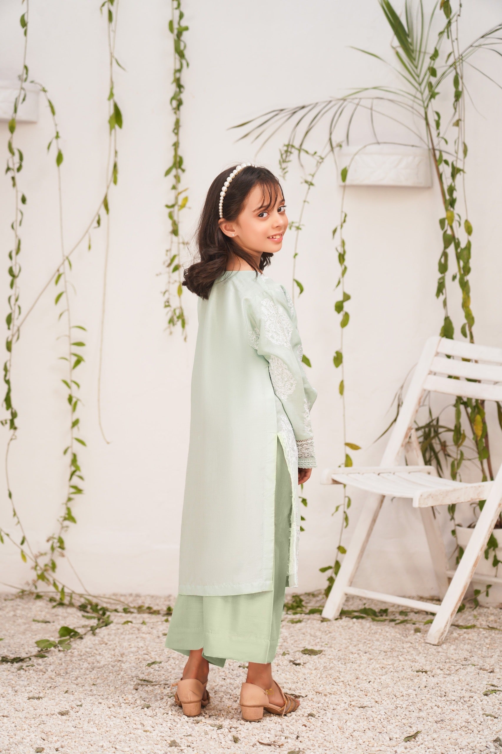 Jannat 2.0 Mint Green Mummy & Me Girls 3 Piece Suit With Net Dupatta - Desi Posh