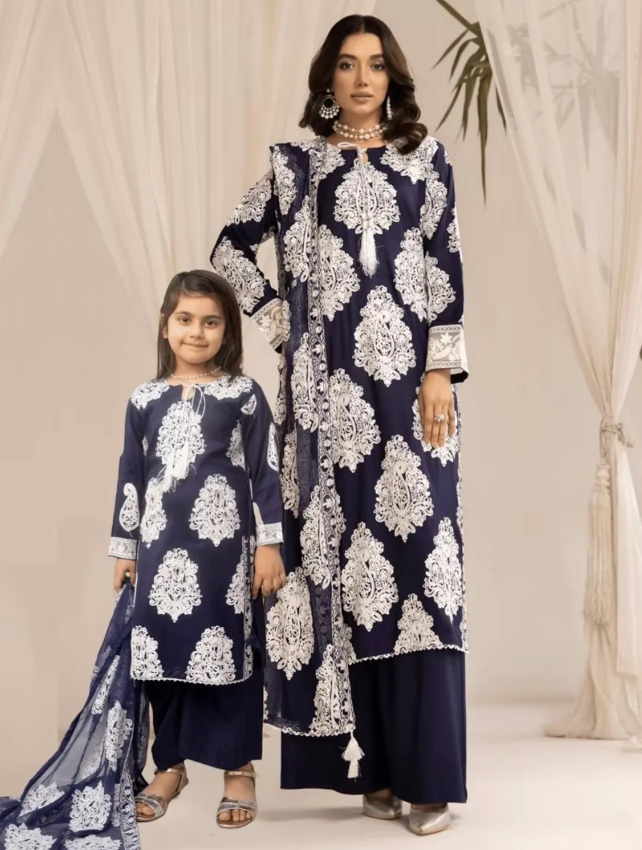 Jannat Navy Ladies Mummy & Me 3 Piece Suit With Chiffon Dupatta - Desi Posh