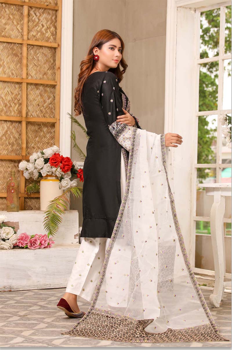 Karma inspired Ladies Embroidered Lawn suit Black and White - Desi Posh