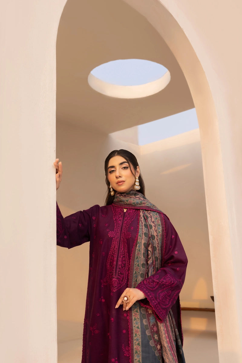 Rozana Dhanak Winter Collection Sapphire Bloom 3 Piece Embroidered Suit