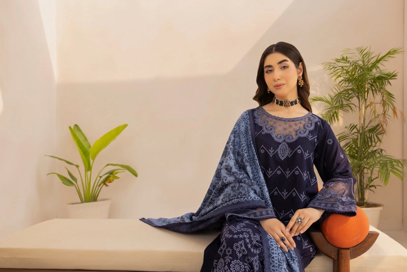 Rozana Dhanak Winter Collection Midnight Elegance 3 Piece Embroidered Suit