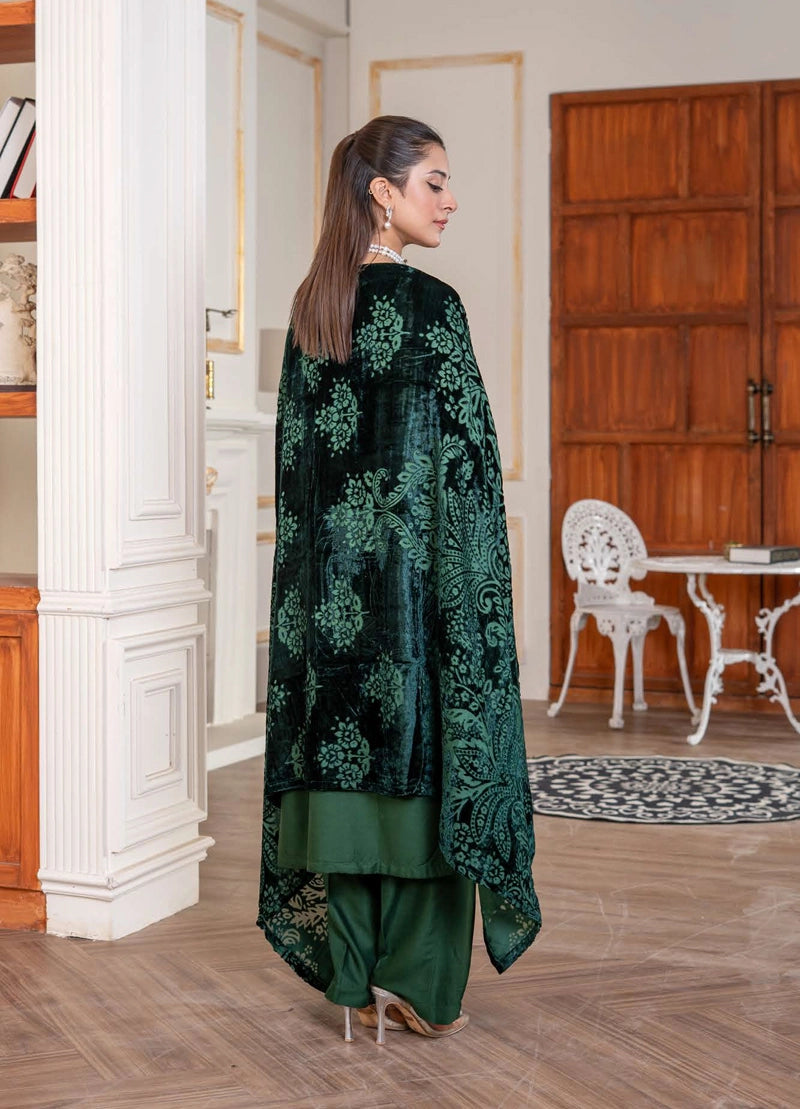 Malaika Winter Linen Collection Green 3 Piece Suit With Palachi Shawl