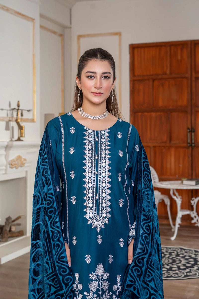 Malaika Winter Linen Collection Teal Blue 3 Piece Suit With Palachi Shawl