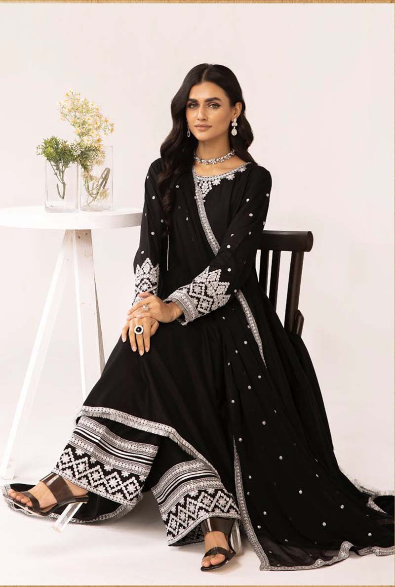 Muskari Black 3 Piece Long Dress Outfit with Embroidered Dupatta - Desi Posh