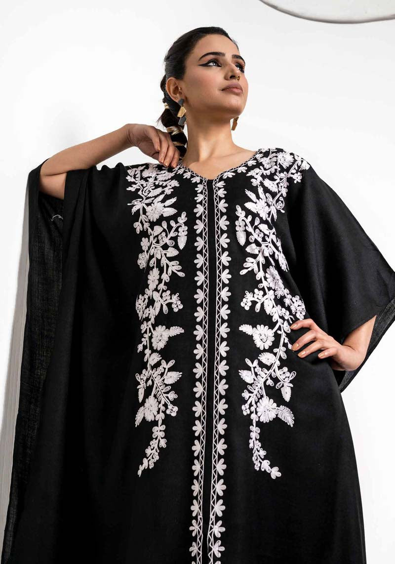 Amelia Karandi 2 Piece Winter Kaftan Outfit Black & White - Desi Posh