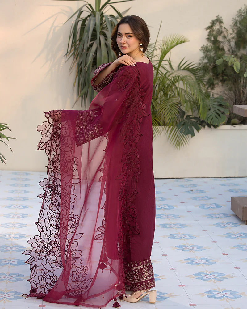 Janaan Premium Jacquard Eid Edit 3 Piece Outfit AL997 - Desi Posh
