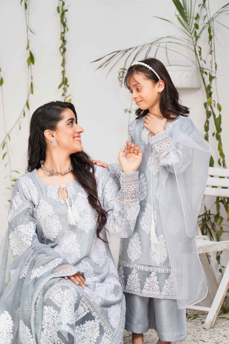 Jannat 2.0 Ice Grey Mummy & Me Girls 3 Piece Suit With Net Dupatta - Desi Posh