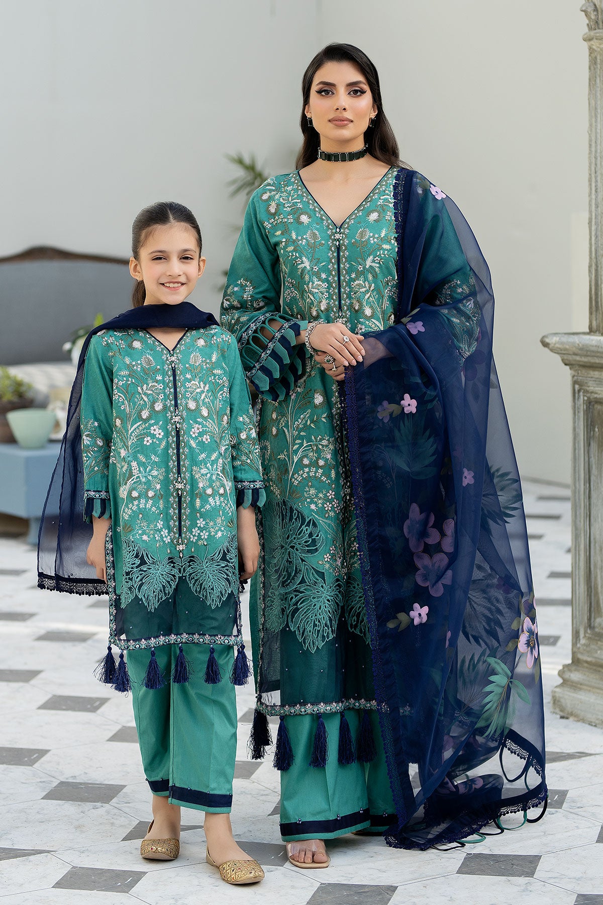 Ally's Mummy & Me Festive Jacquard Girls Eid Suit AL830K - Desi Posh