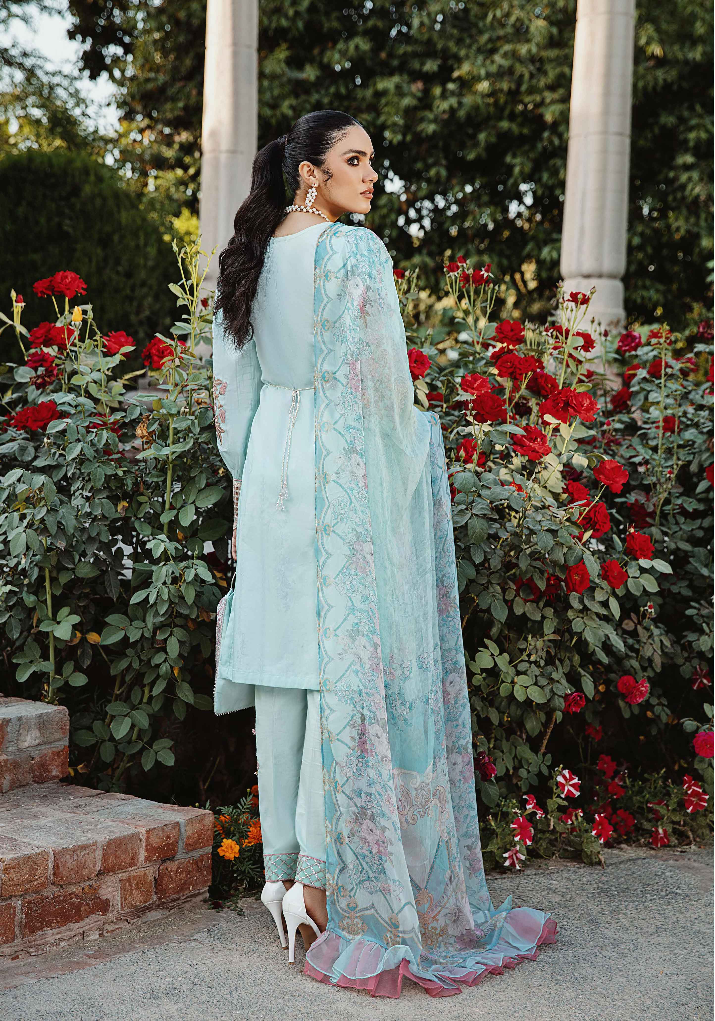 pakistani salwar kameez