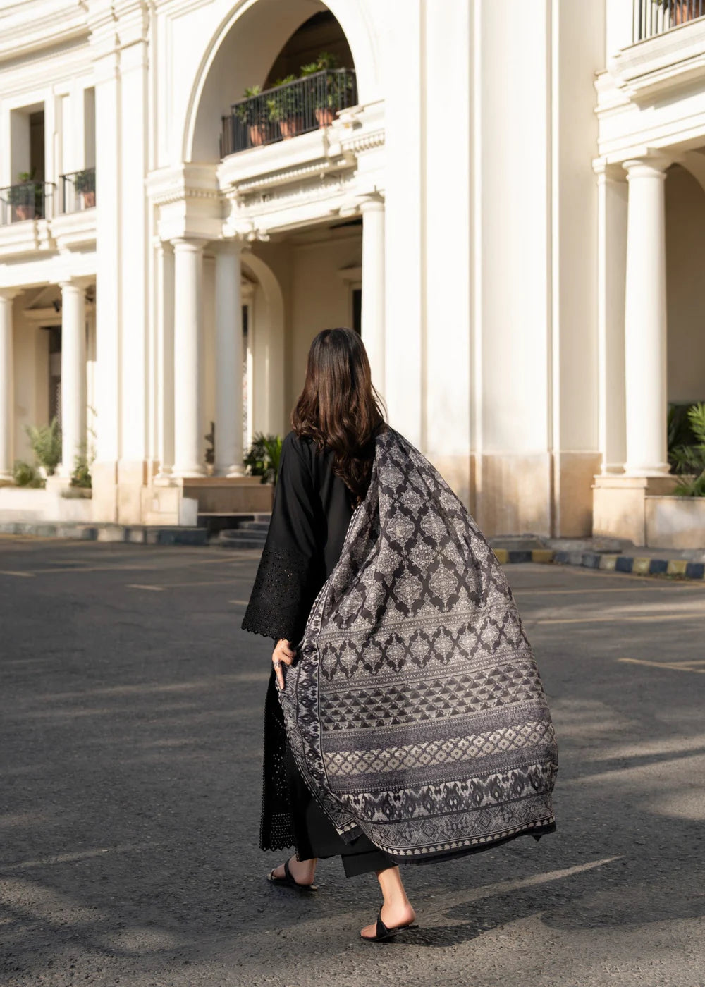Muharram New Year Collection Black 3 Piece Chikan Kari Embroidered Lawn Suit - Desi Posh