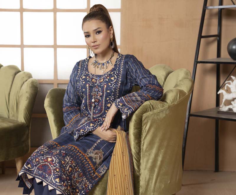 Munira Embroidered Lawn Outfit with Chiffon Dupatta MSL03 - Desi Posh