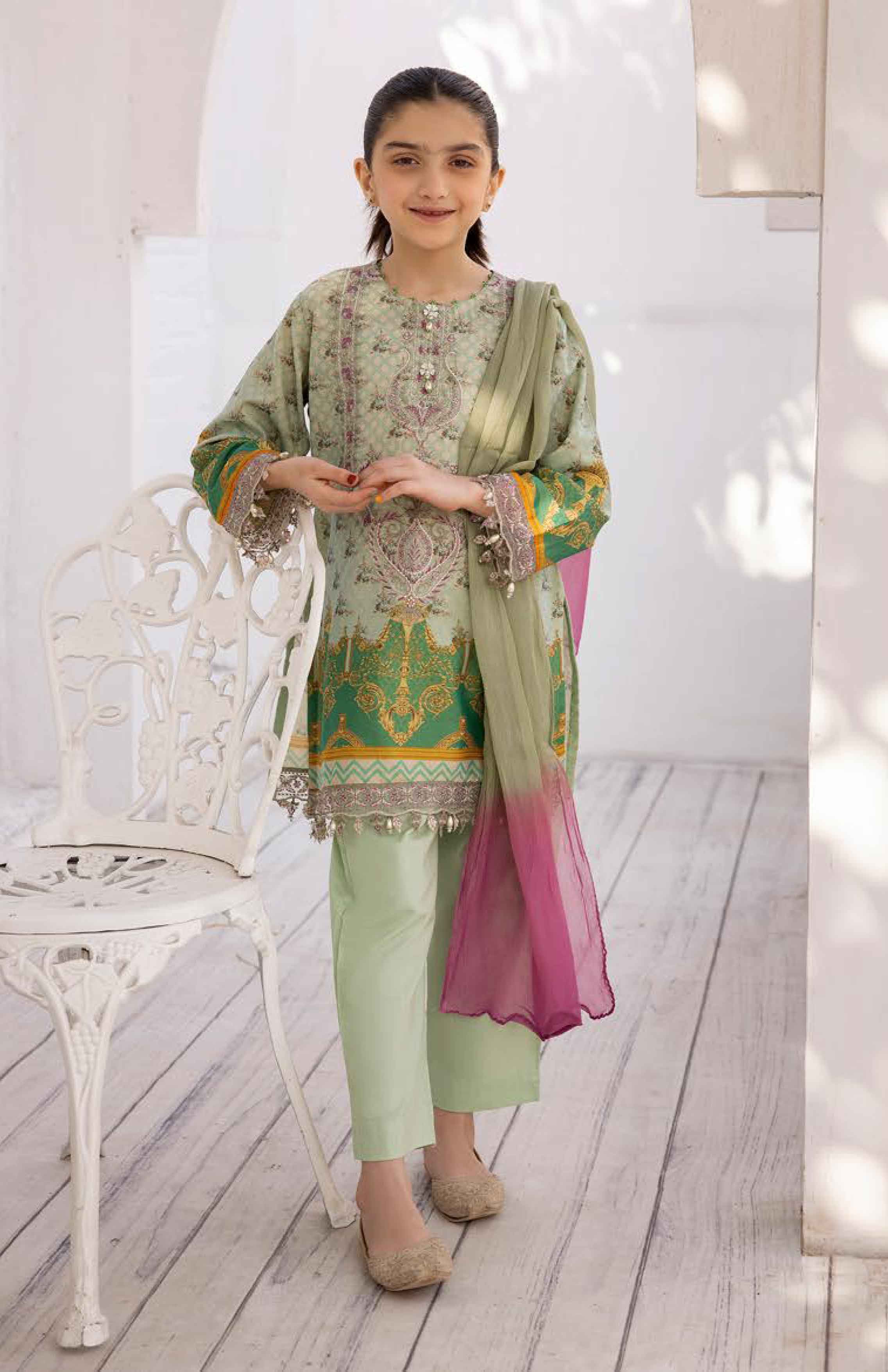 Allys Mother & Daughter Kids Suit AL544K - Desi Posh
