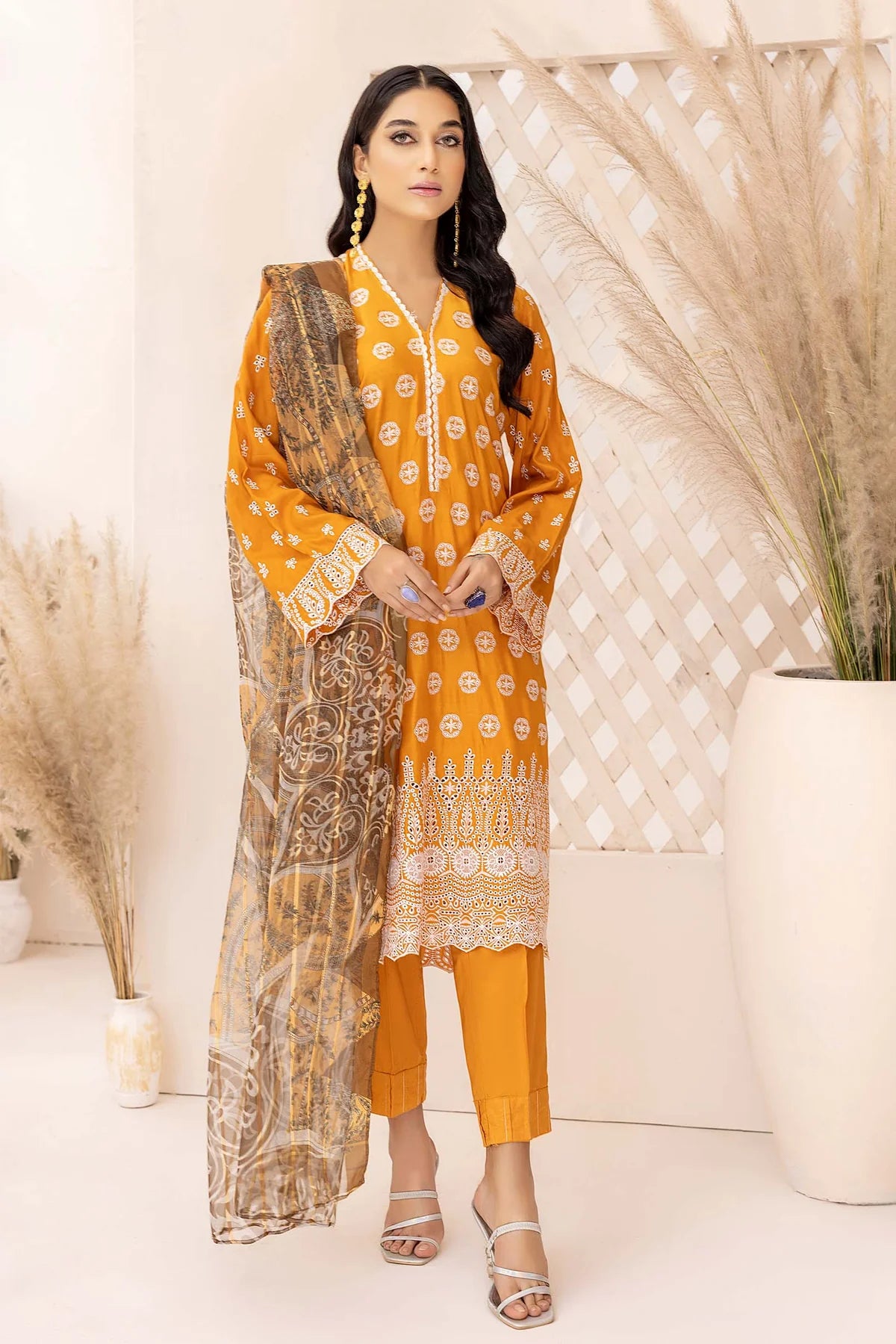 Adan's Libas 3 Piece Shiffli Embroidered Linen Glooming D4 - Desi Posh