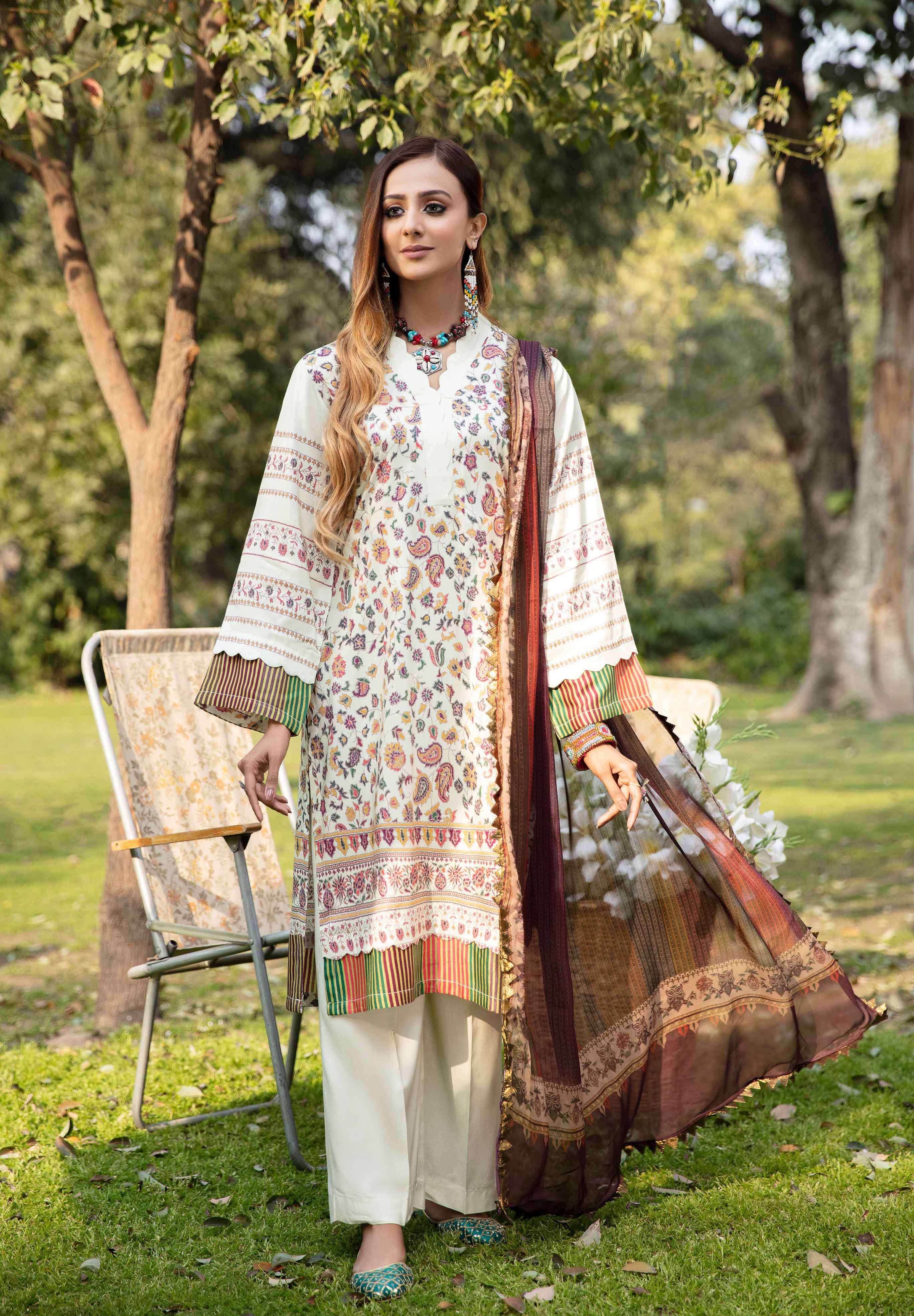 Chand Light Mint Arabic Lawn Outfit with Silk Dupatta