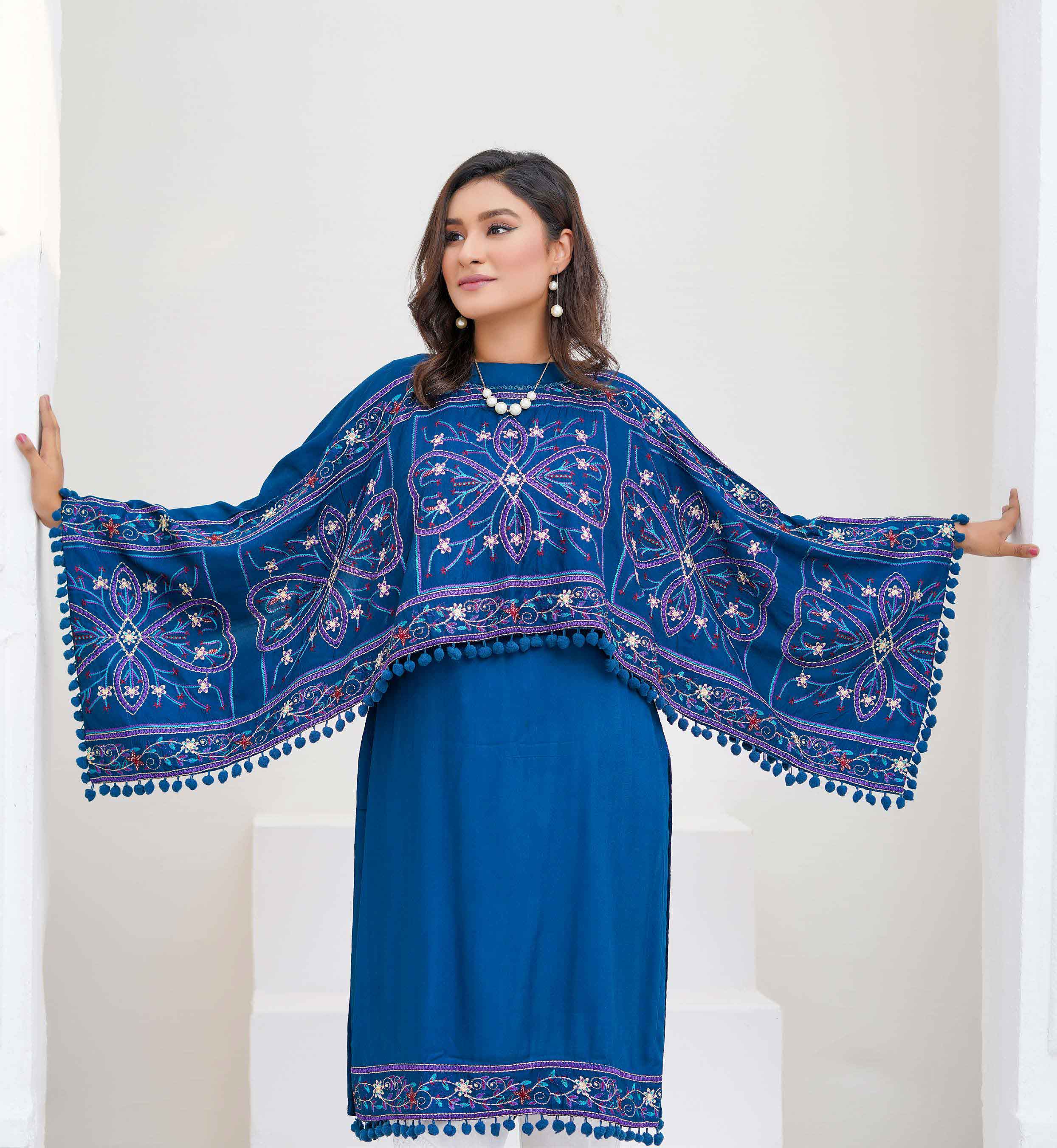 Ethnic PK Embroidered Cape Style Teal Ladies Kurta DesiP 