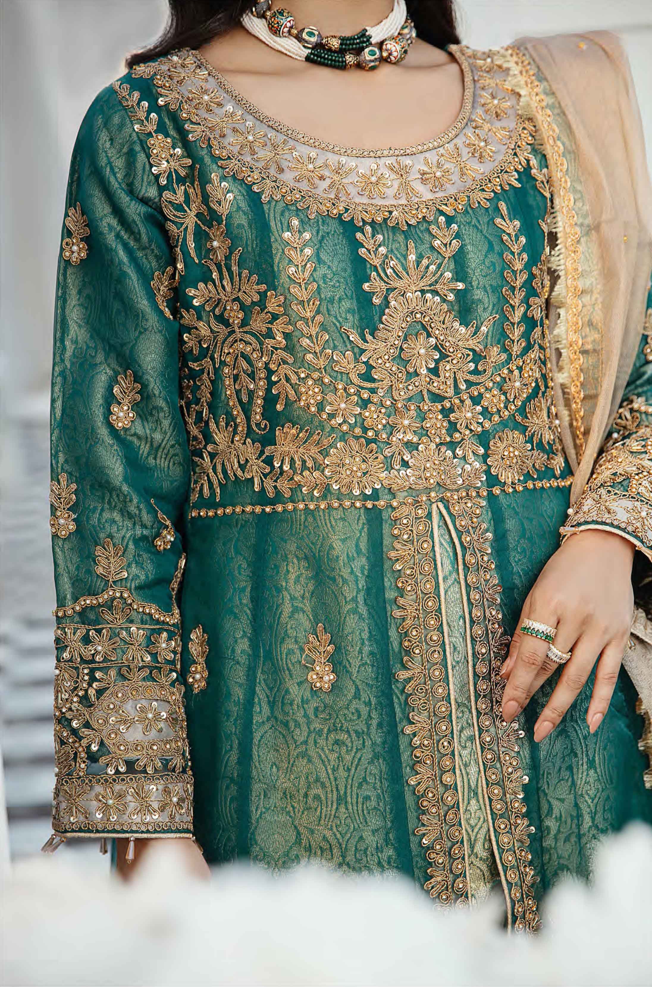 momina preston