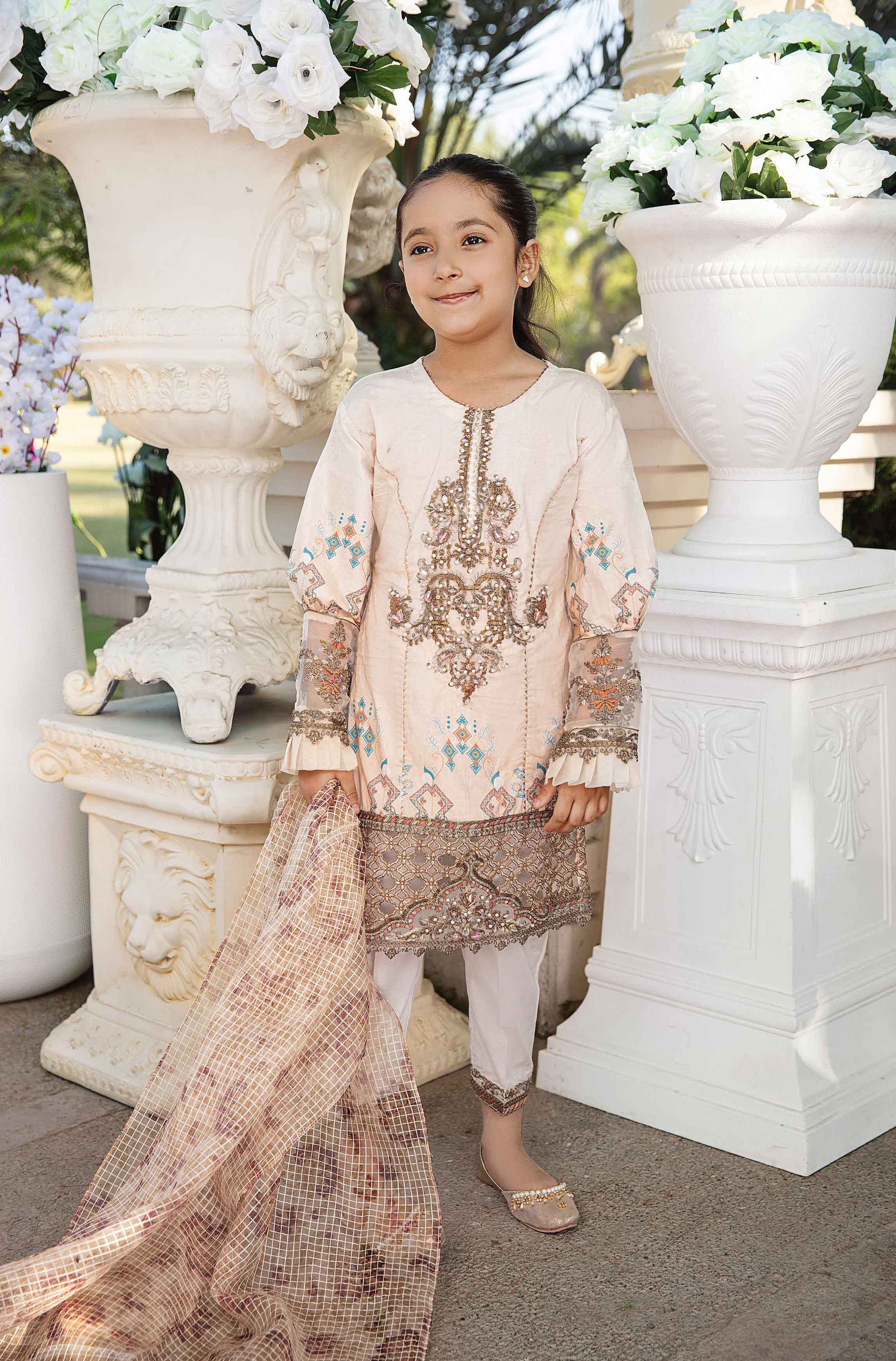 Ivana Mummy & Me Kids Eid Outfit with Embroidered Net Dupatta DesiP 