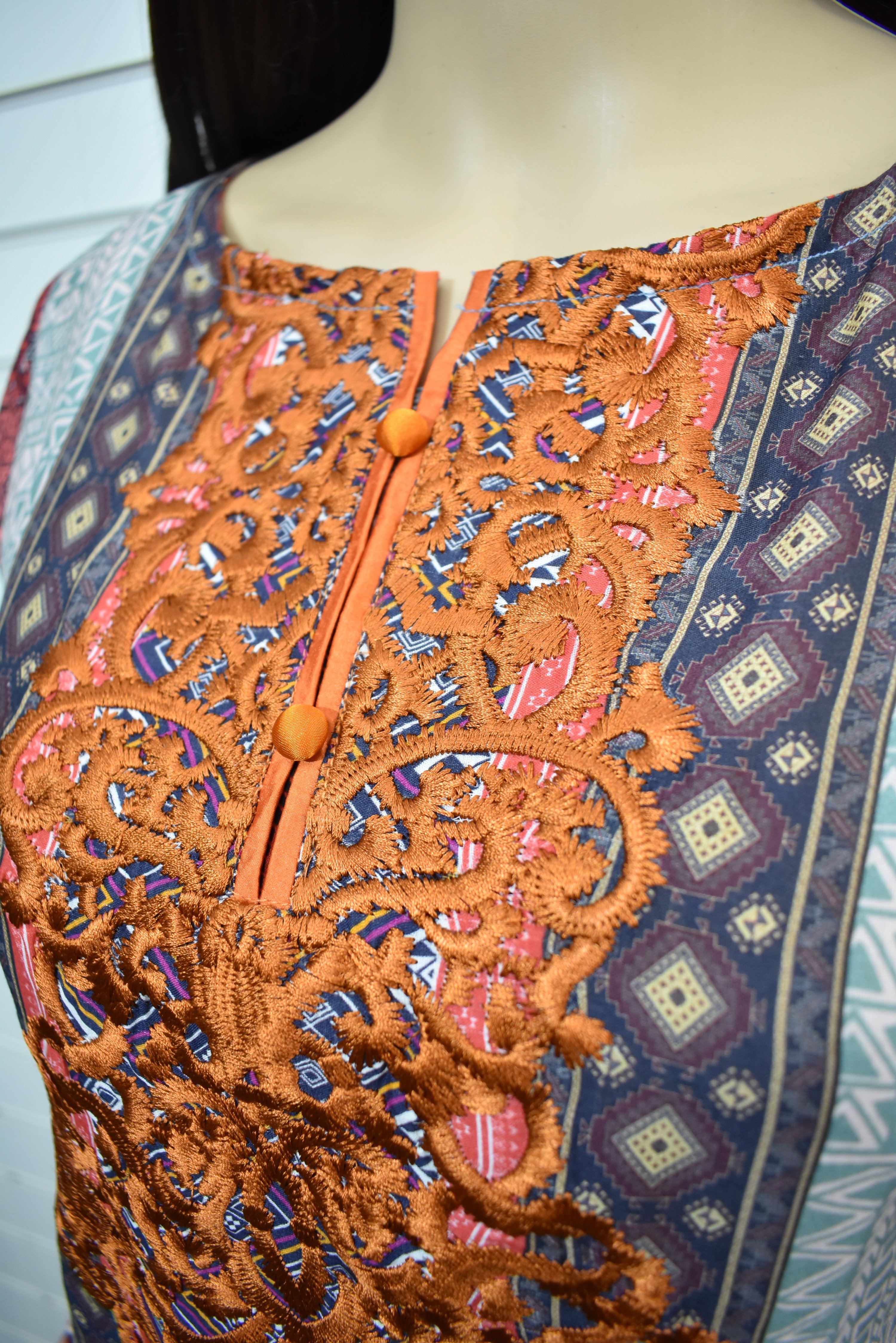 Limelight Digital Print Embroidered Designer Winter Linen Kurta AL12 - Desi Posh