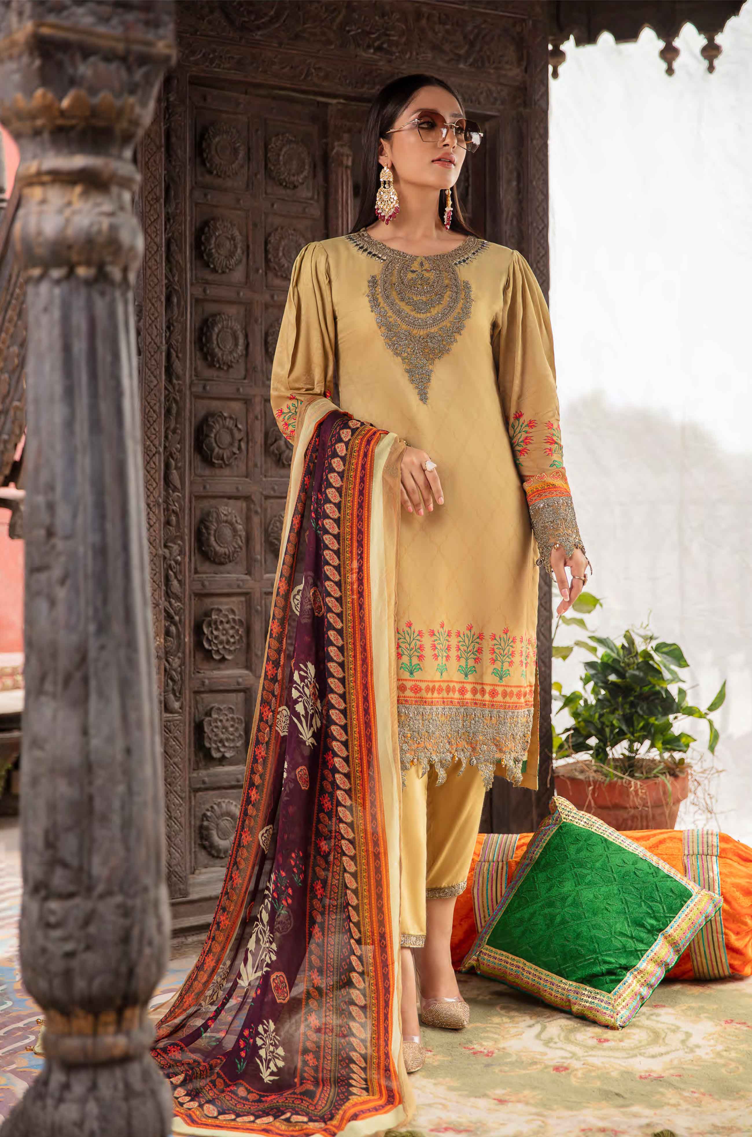 Rozana Digital Print Spring Linen Outfit with Embroidered Trousers HL02