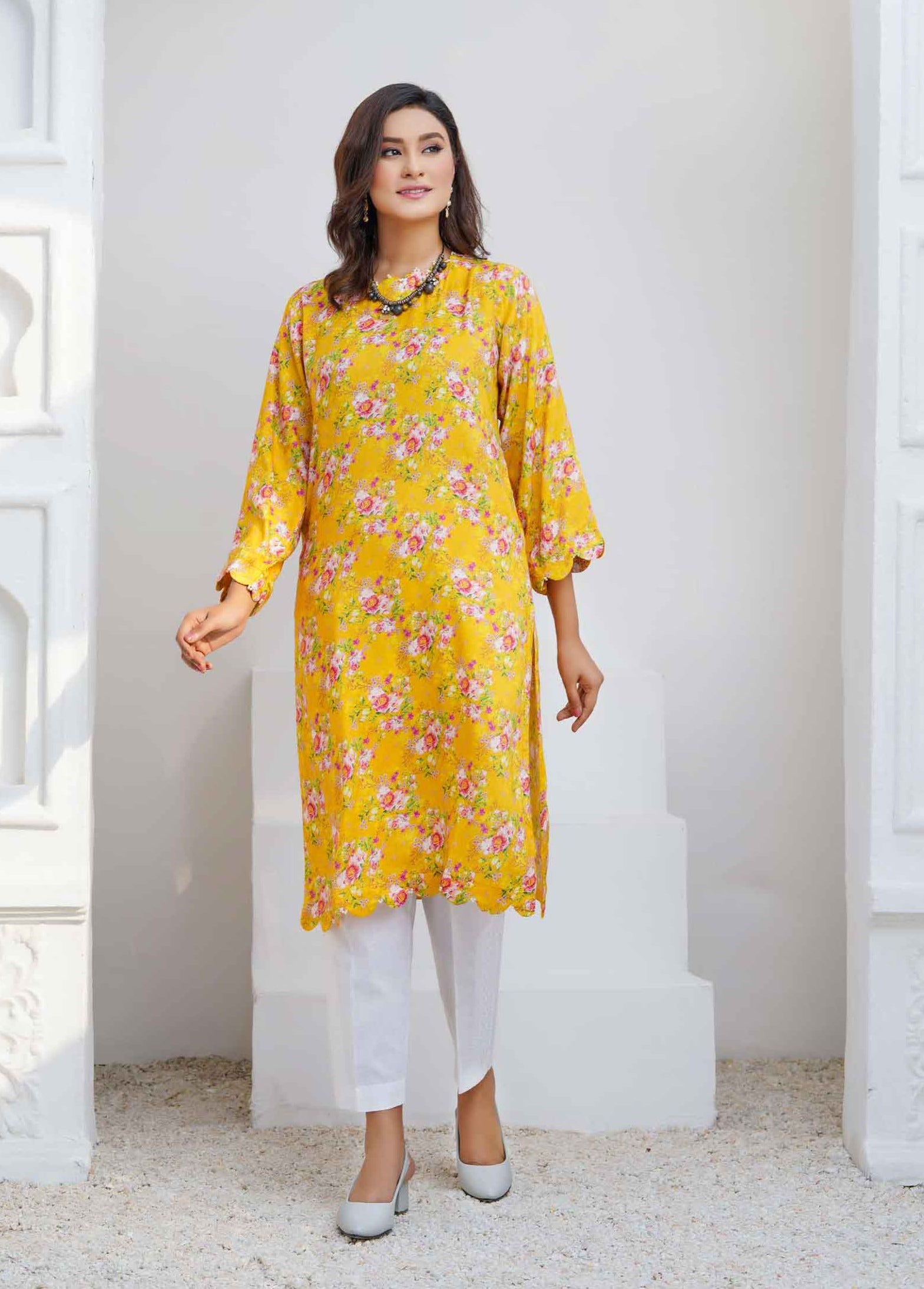 Sana Safinaz Pakistani Linen Yellow print Kurta DesiP 