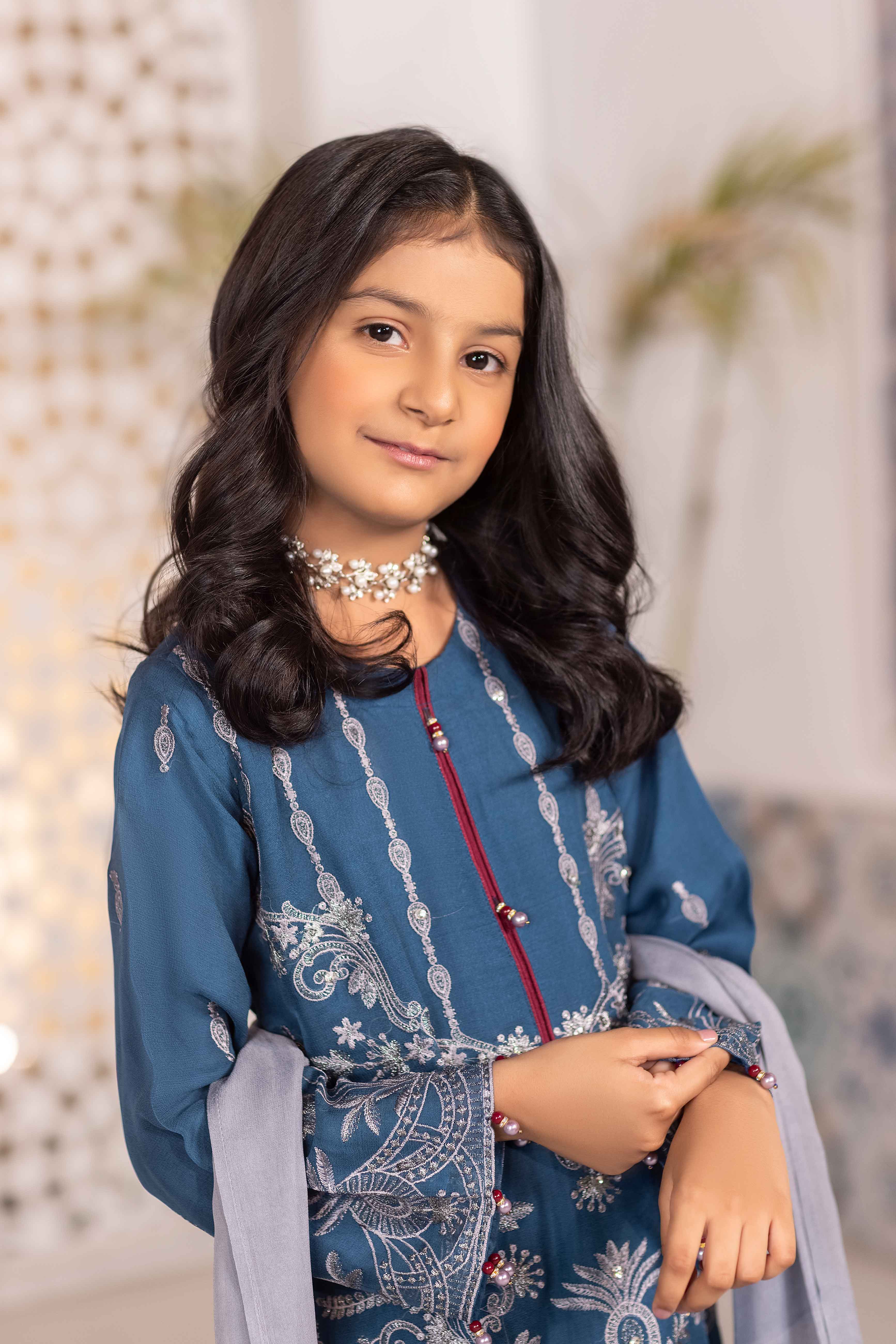 pakistani girls wedding suit