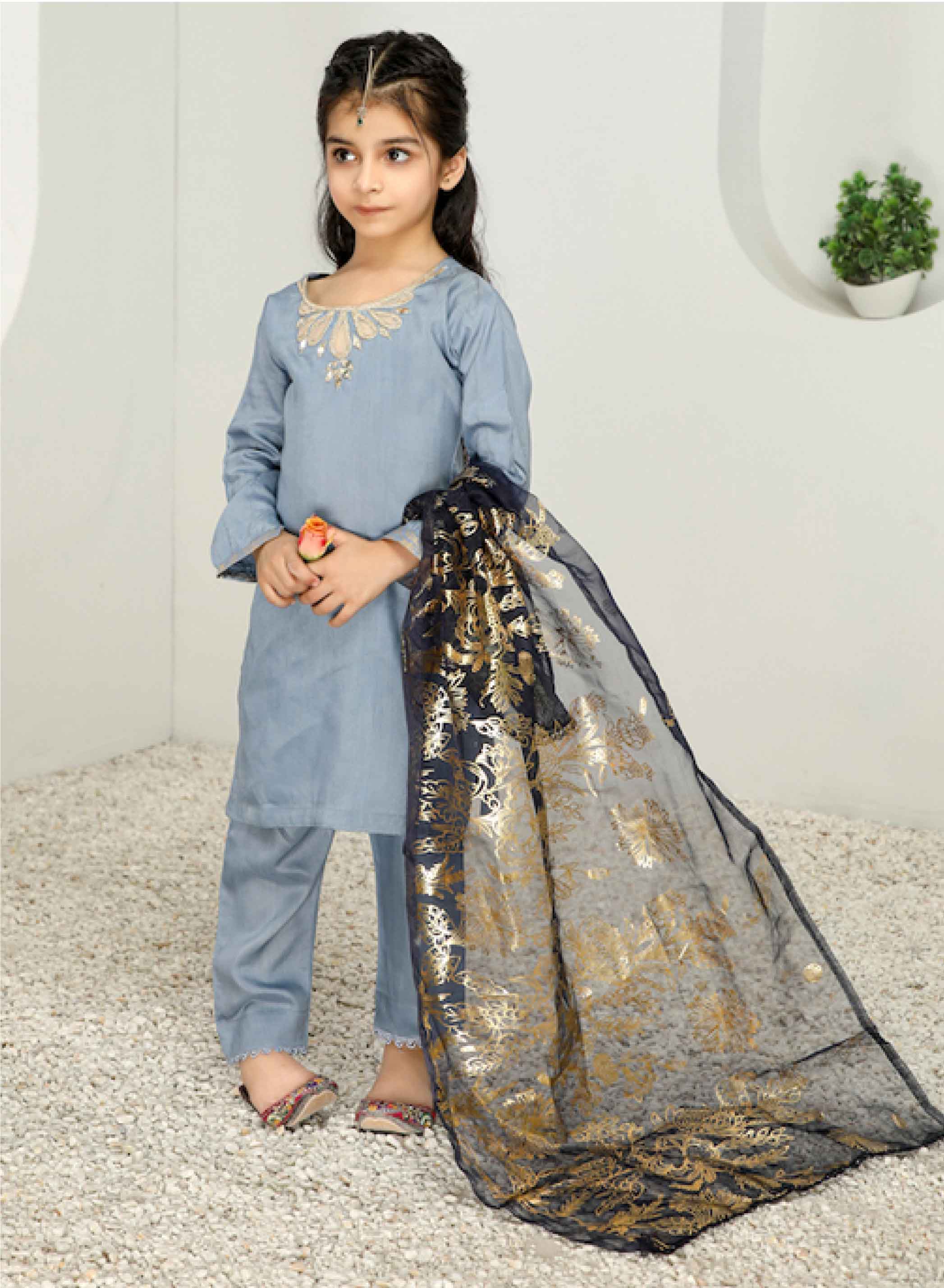 girls eid suit