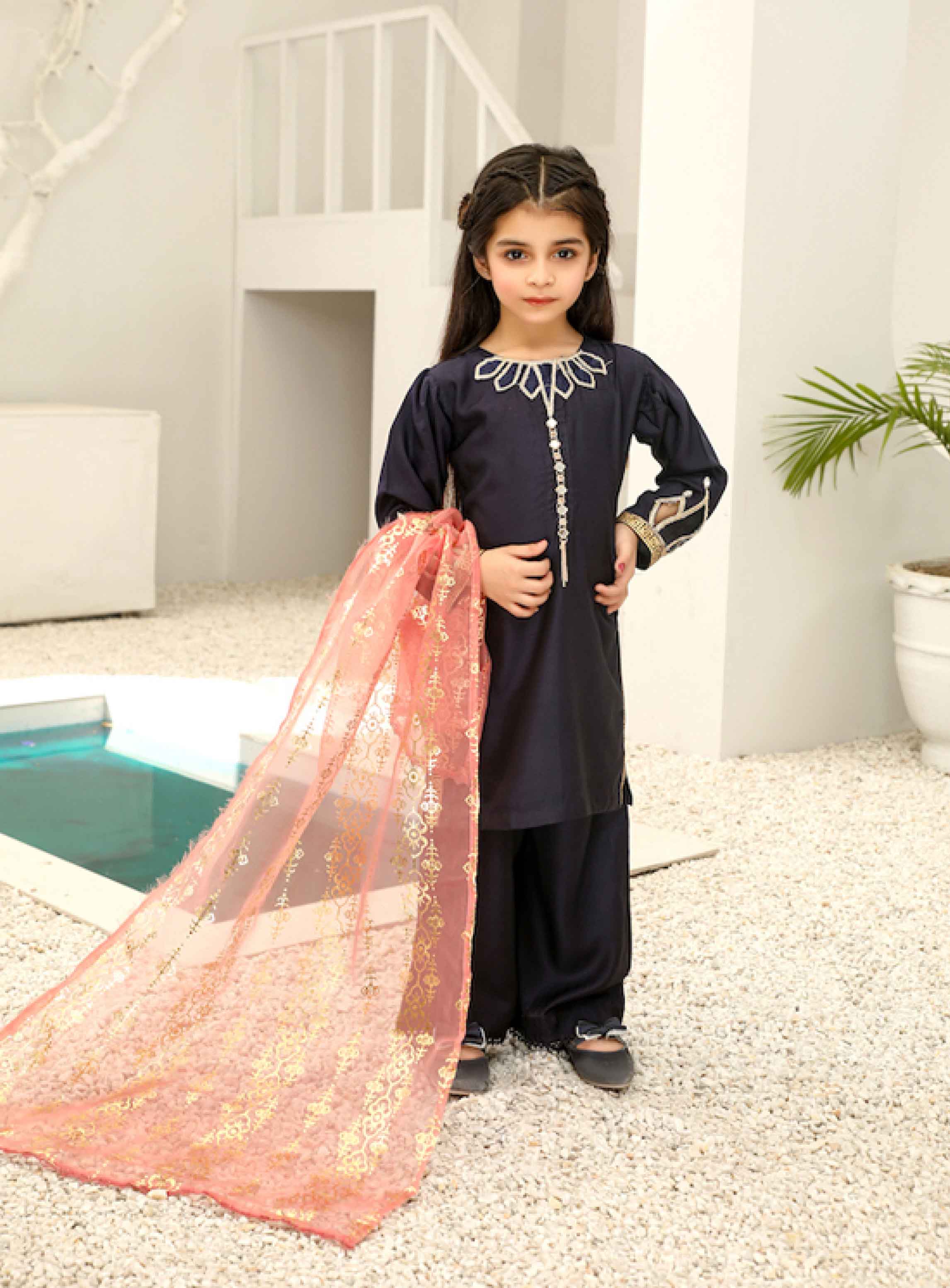 girls salwar kameez