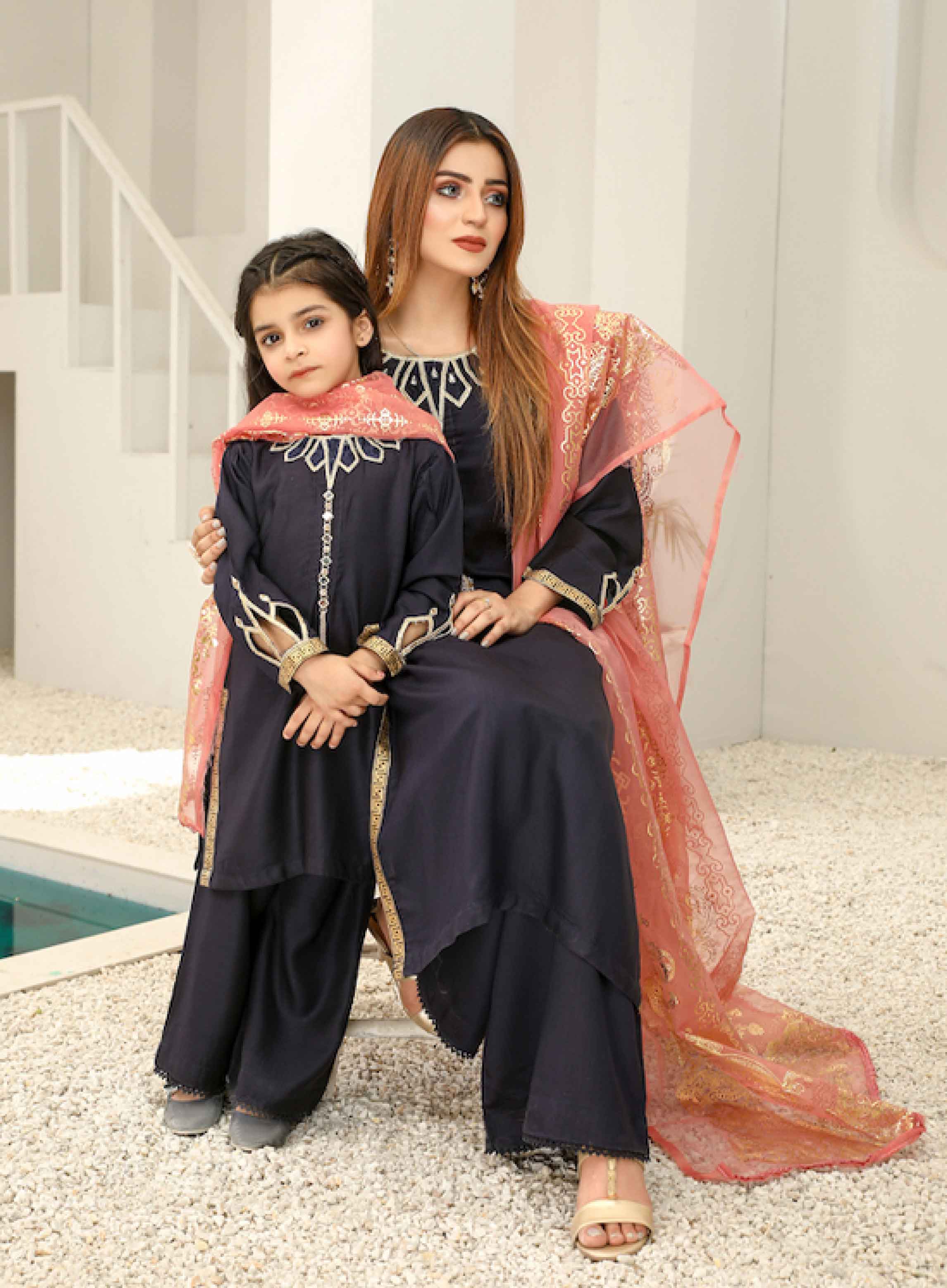 Simrans Girls Mummy & Me Eid Outfit with Foil Print Dupatta PN05K
