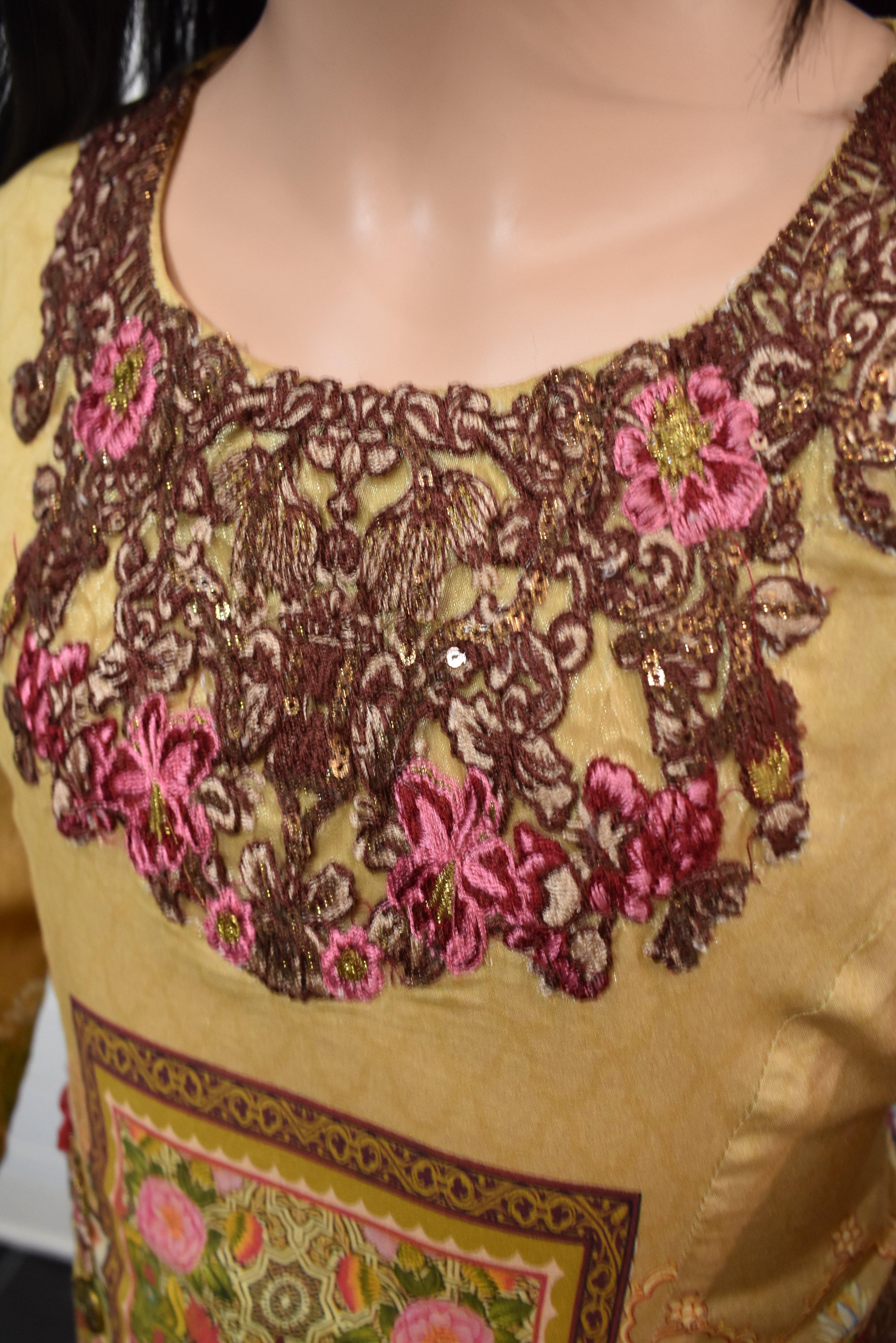 Simrans Kids Digital Print Outfit with Embroidered Capri Trousers AL14 - Desi Posh