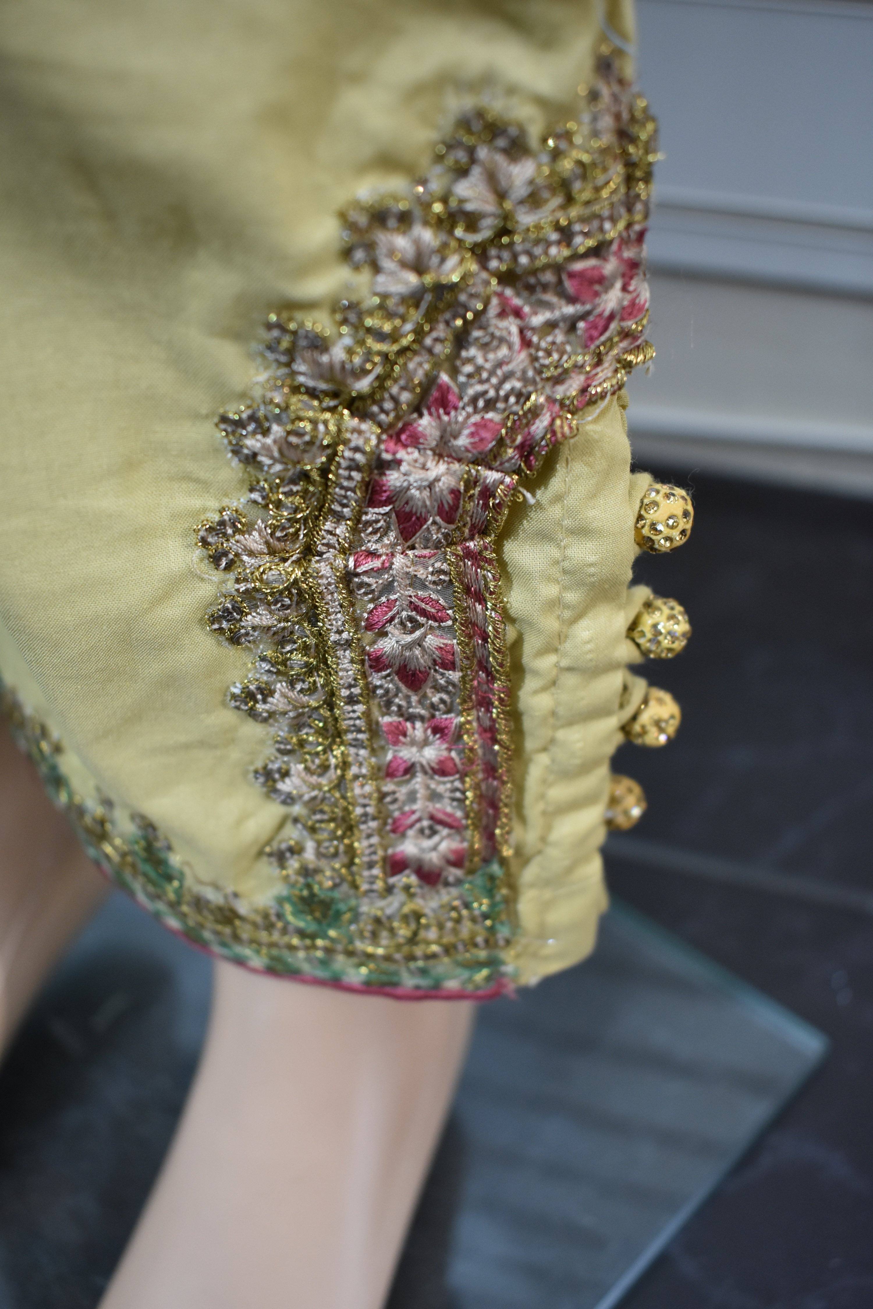 Simrans Kids Digital Print Outfit with Embroidered Capri Trousers AL14 - Desi Posh